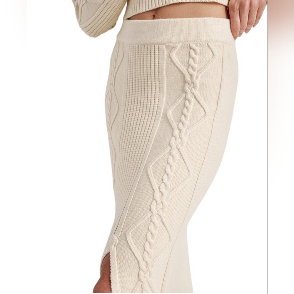 DKNY WOMEN'S CABLE KNIT SWEATER MIDI SKIRT SIZE LARGE NWT - Picture 3 of 5